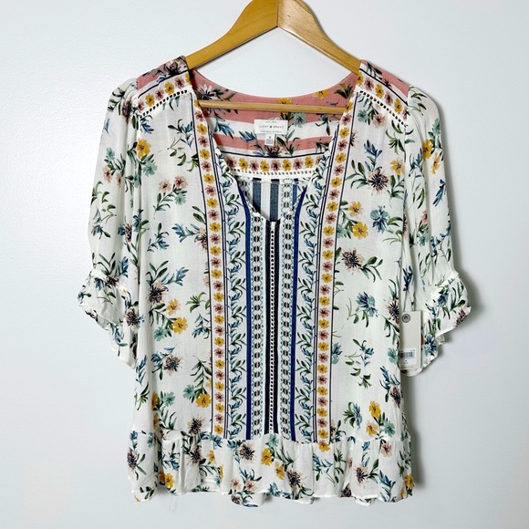 Lucky Brand Tops - **NWT LUCKY BRAND Floral Print Blouse V neck Flutter Sleeve  Size Medium